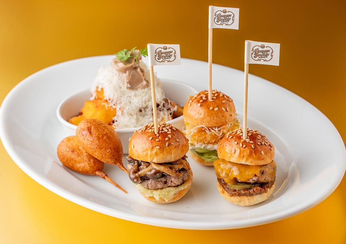 ハンバーガーセットの写真